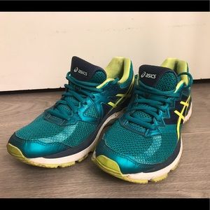 ASICS Dynamic Duomax running shoes